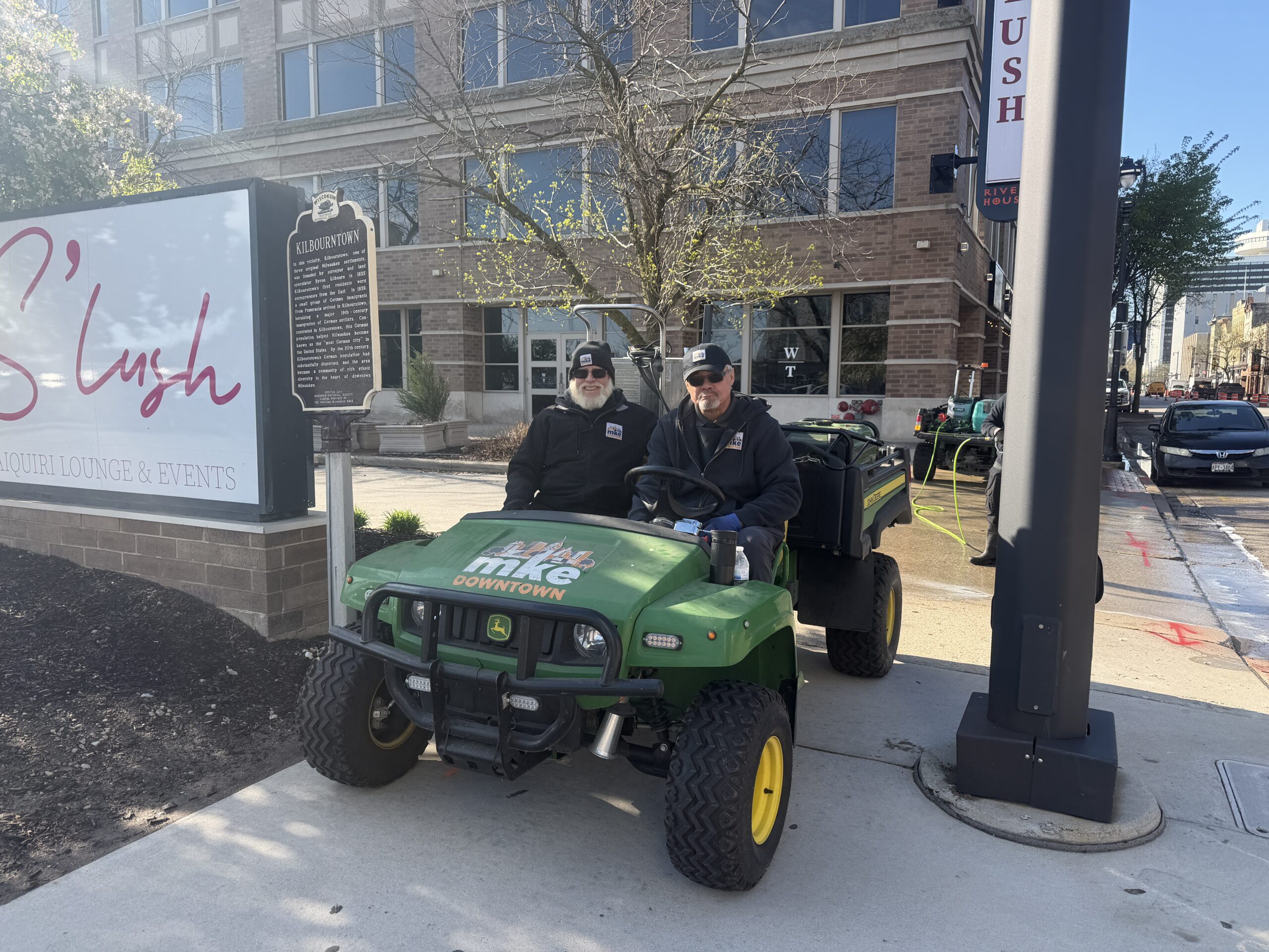 Modern Maintenance employee team